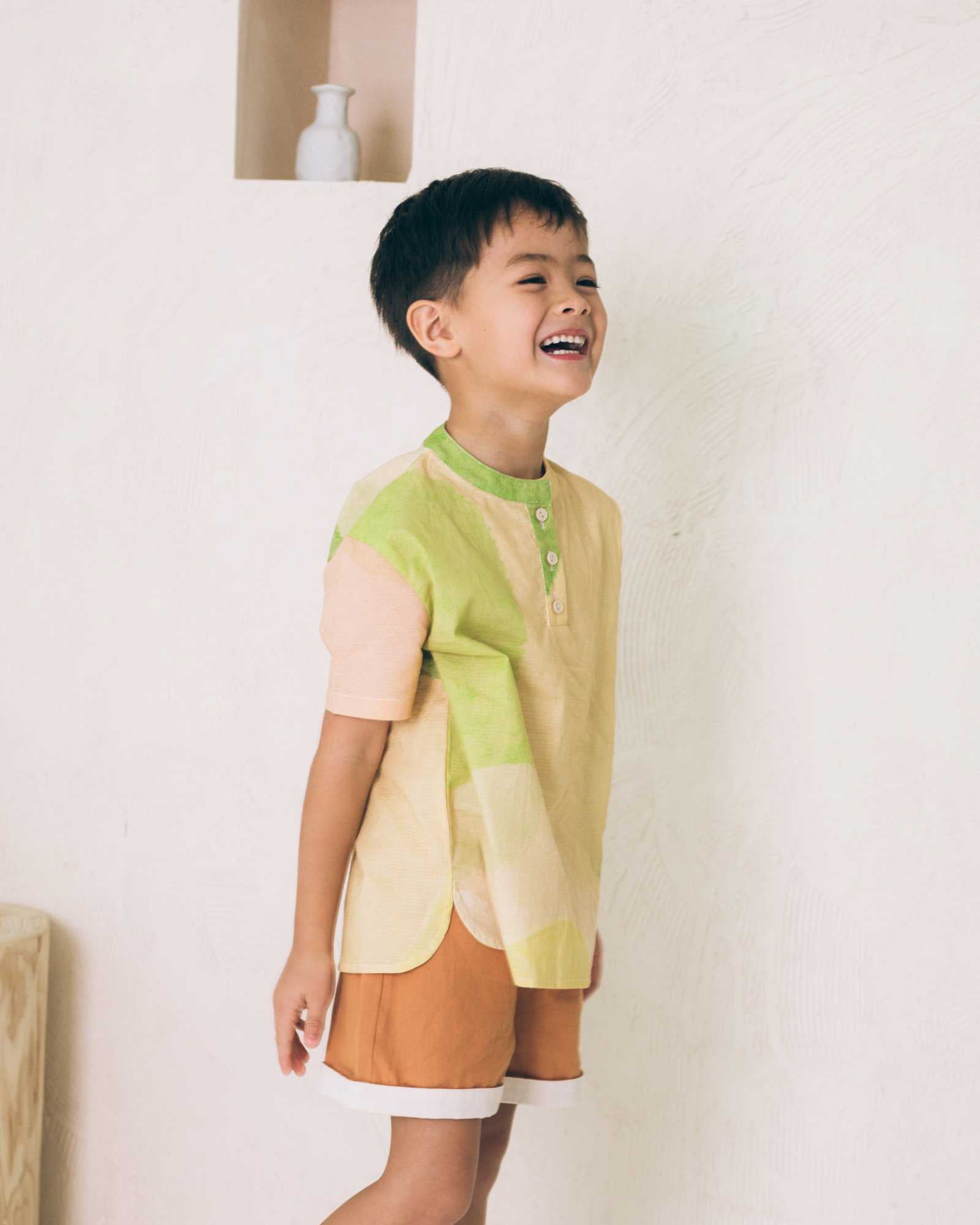 Online-exclusive: Abundance Kids Shirt